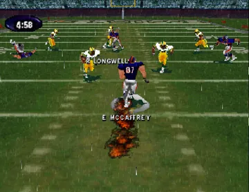 NFL Xtreme (US) screen shot game playing